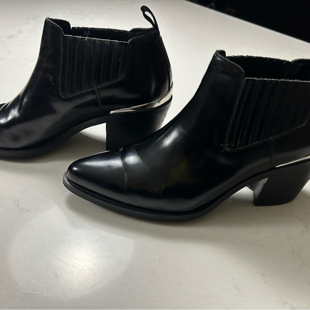 Elegant Black Ankle Boots with Silver Detail